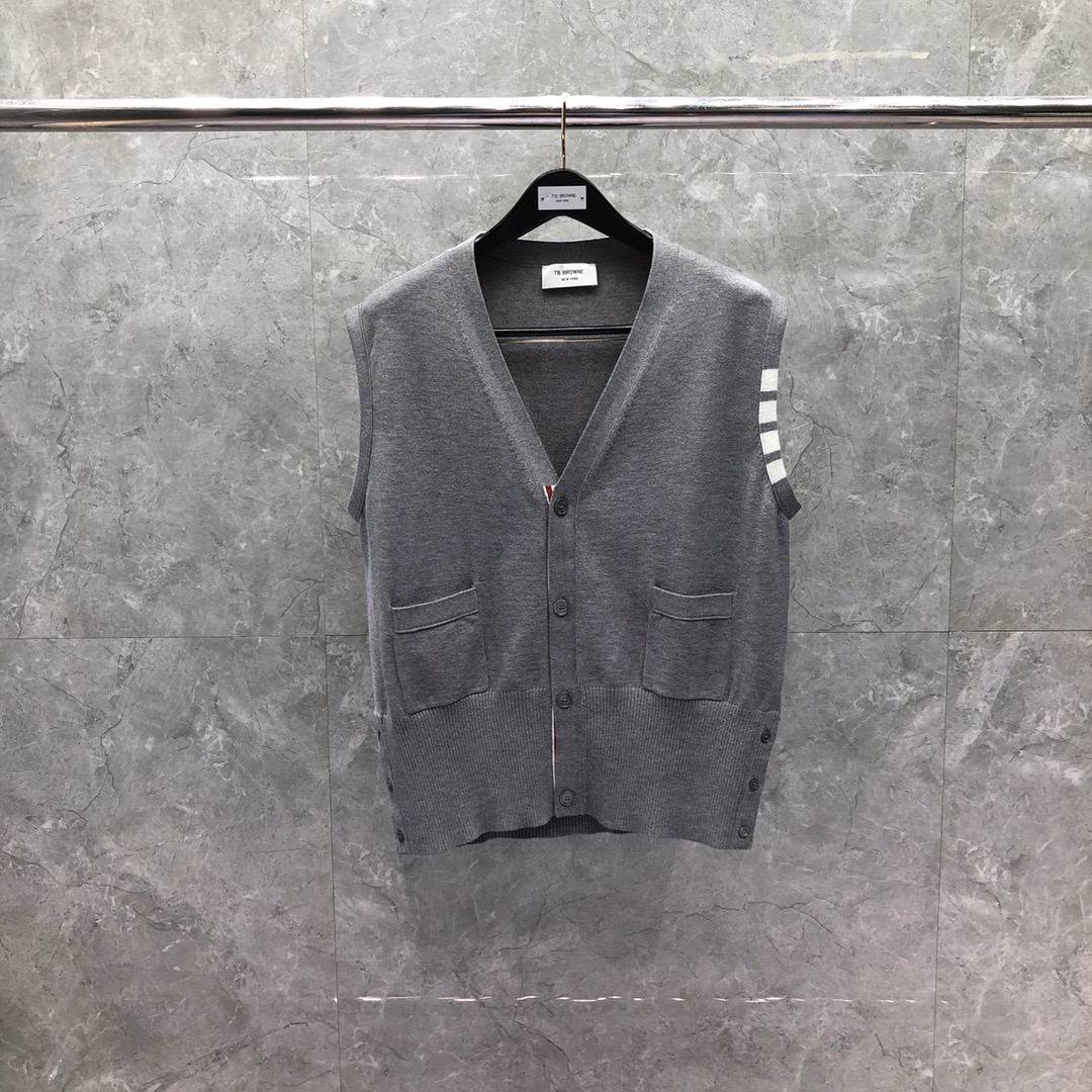 톰브라운 Thom Browne 조끼 가디건