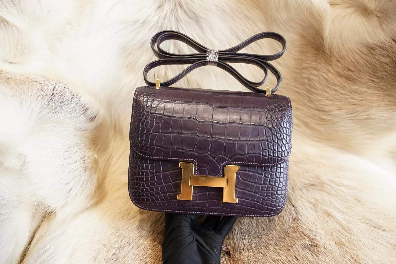 에르메스 Hermes Constance 19