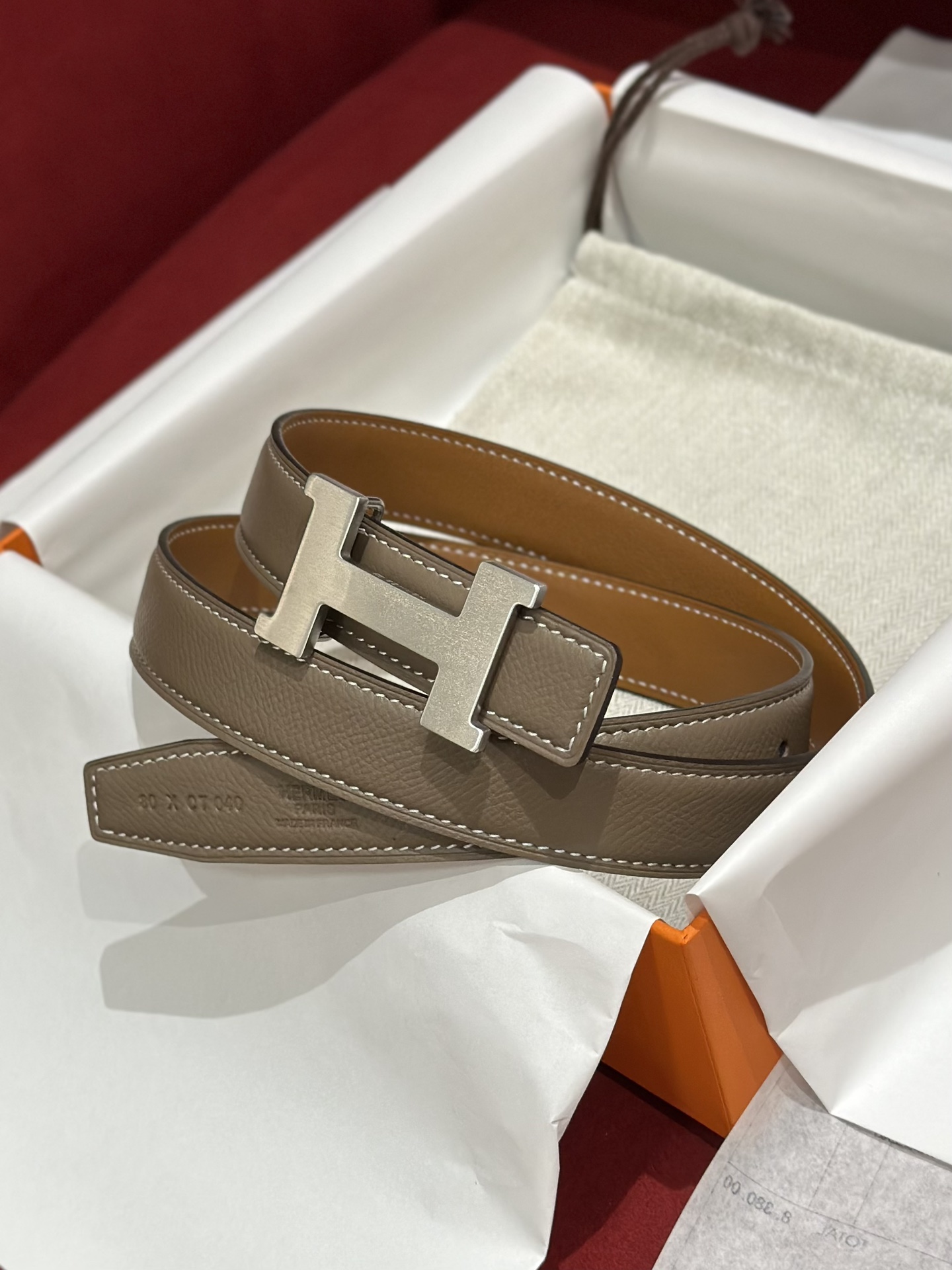 에르메스 Hermes Mini Constance Guillochee 벨트 24mm