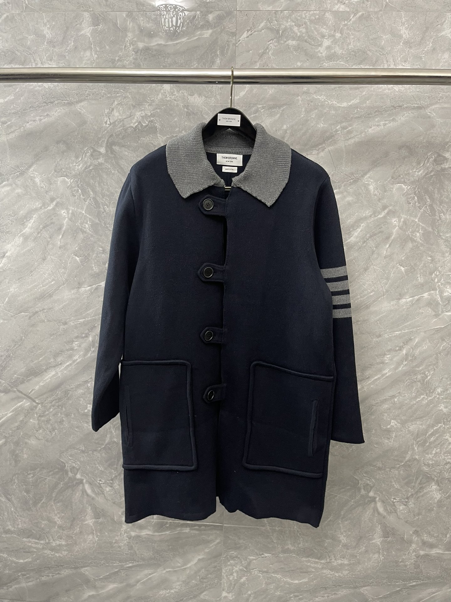 톰브라운 Thom Browne  코트