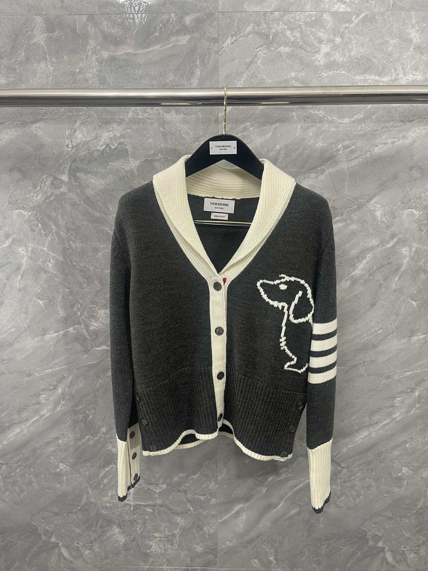 톰브라운 Thom Browne 가디건