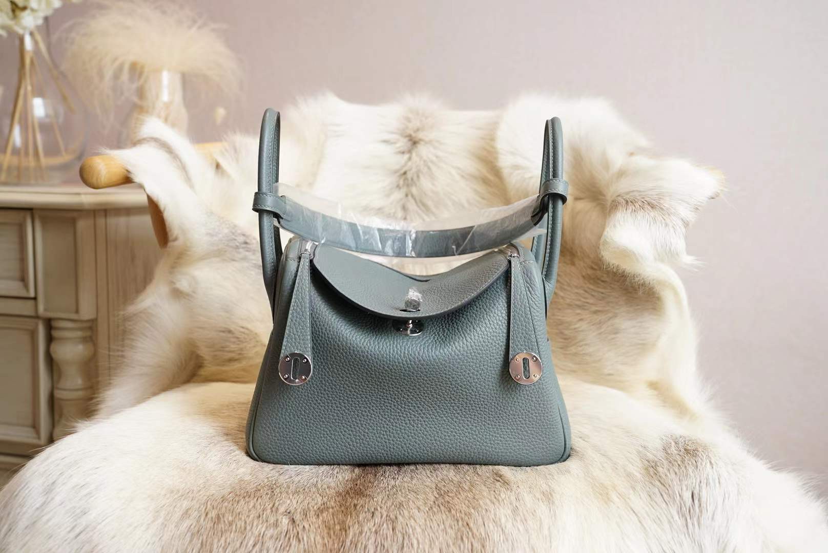 에르메스 Hermes Lindy 26 clemence