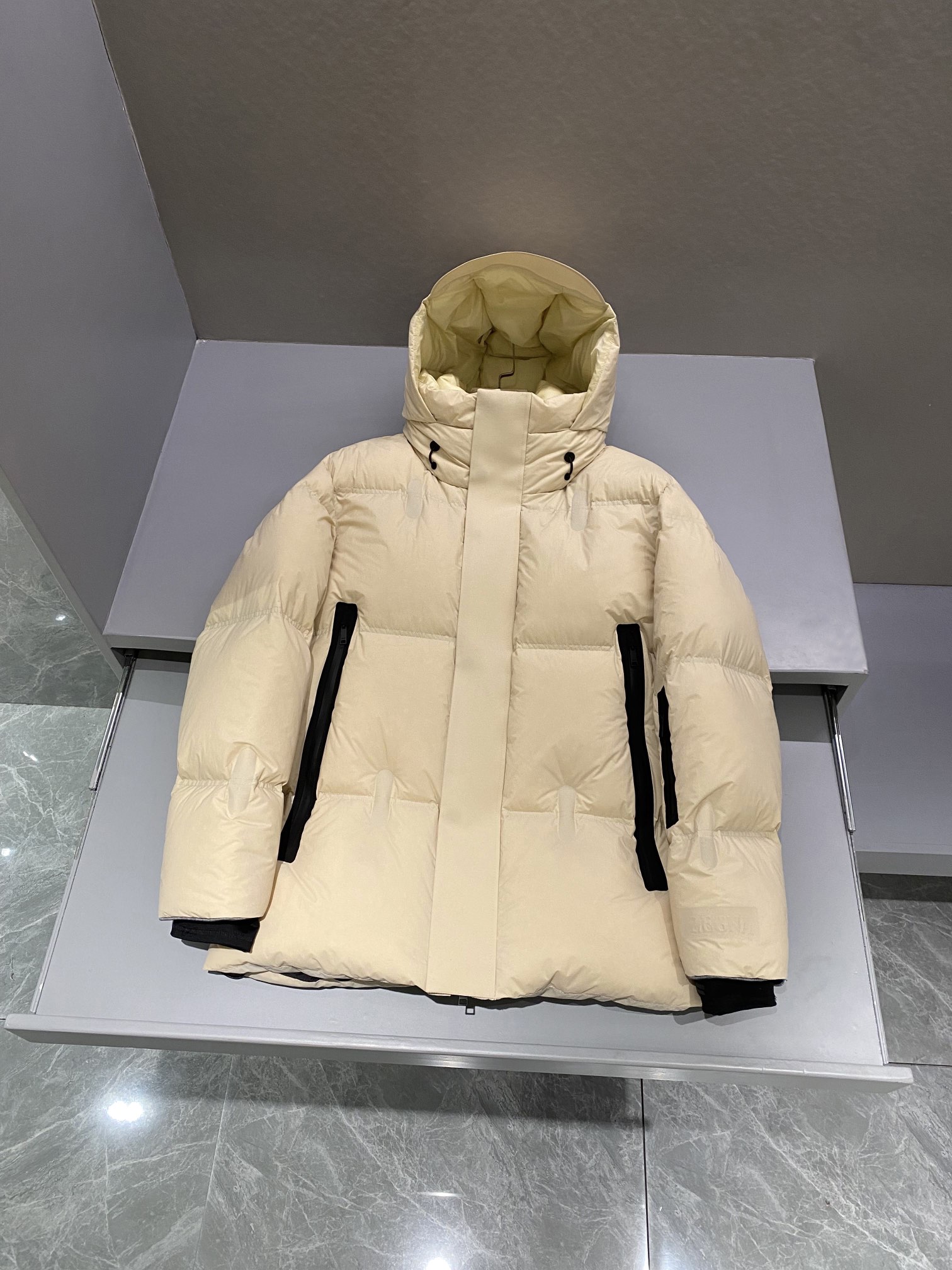 제냐 Zegna 패딩