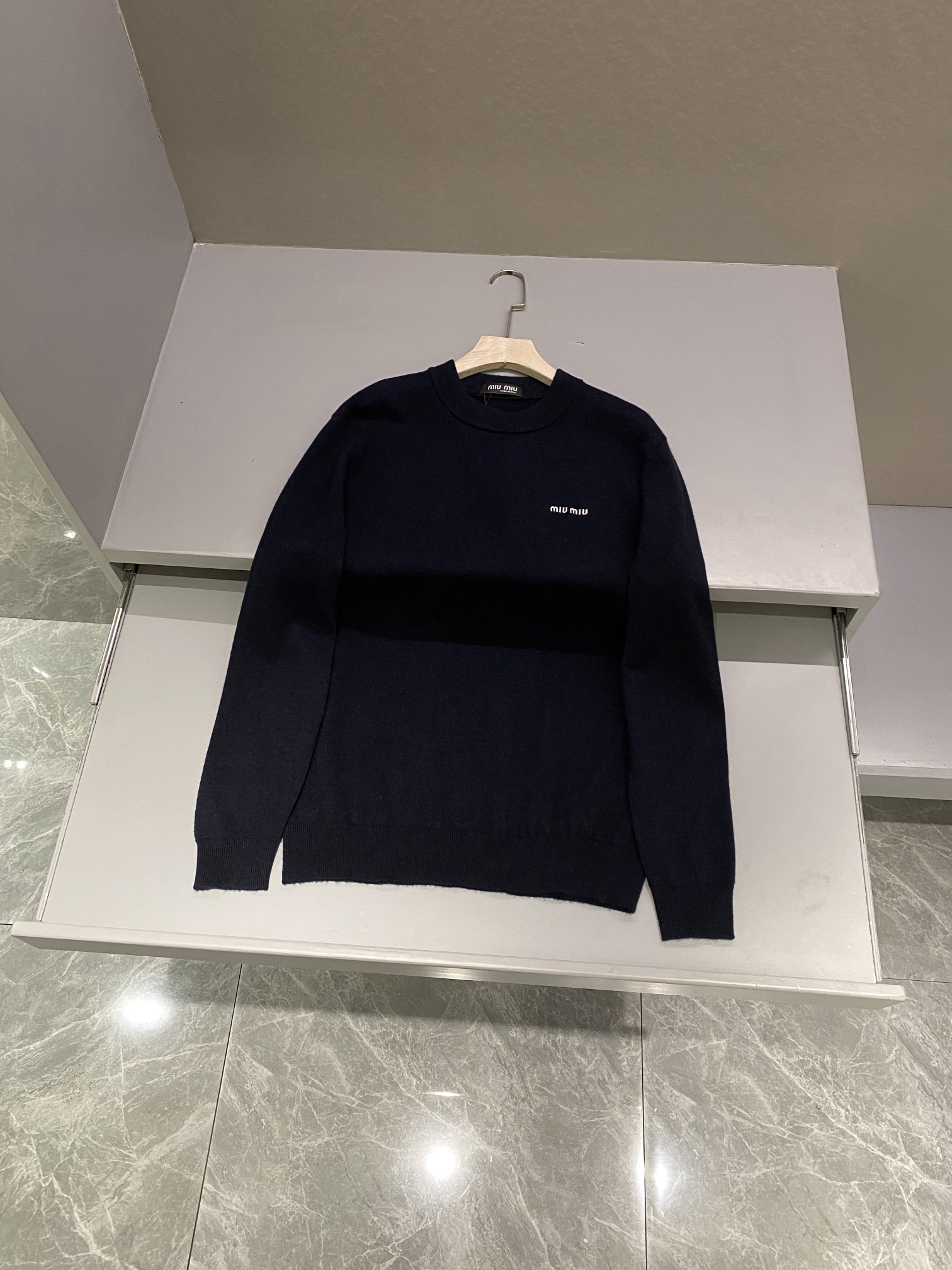 미우 미우 MIU MIU 스웨터