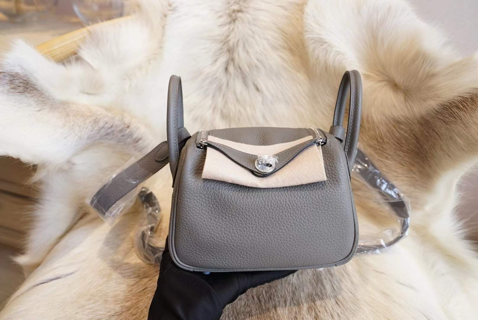 에르메스 Hermes Mini Lindy clemence