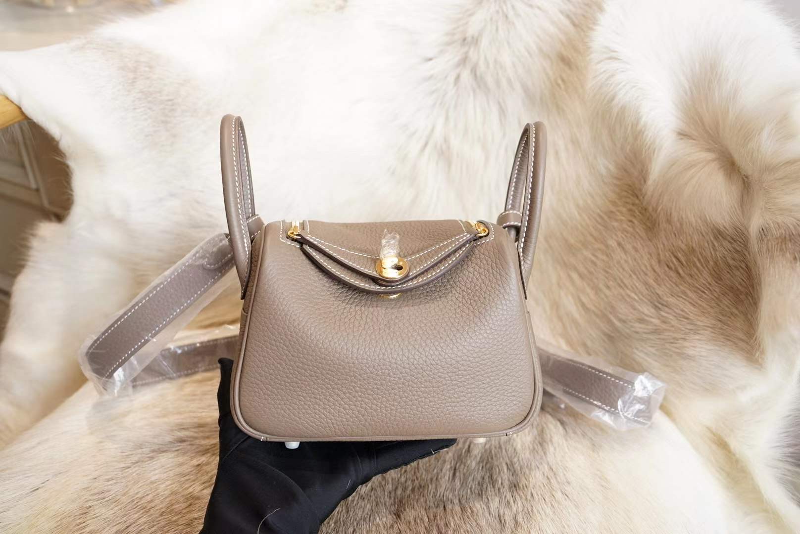 에르메스 Hermes Mini Lindy clemence