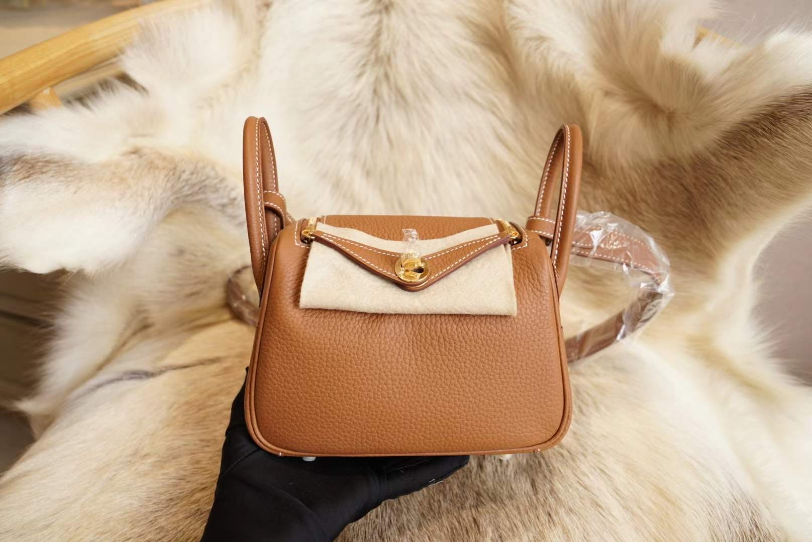 에르메스 Hermes Mini Lindy clemence