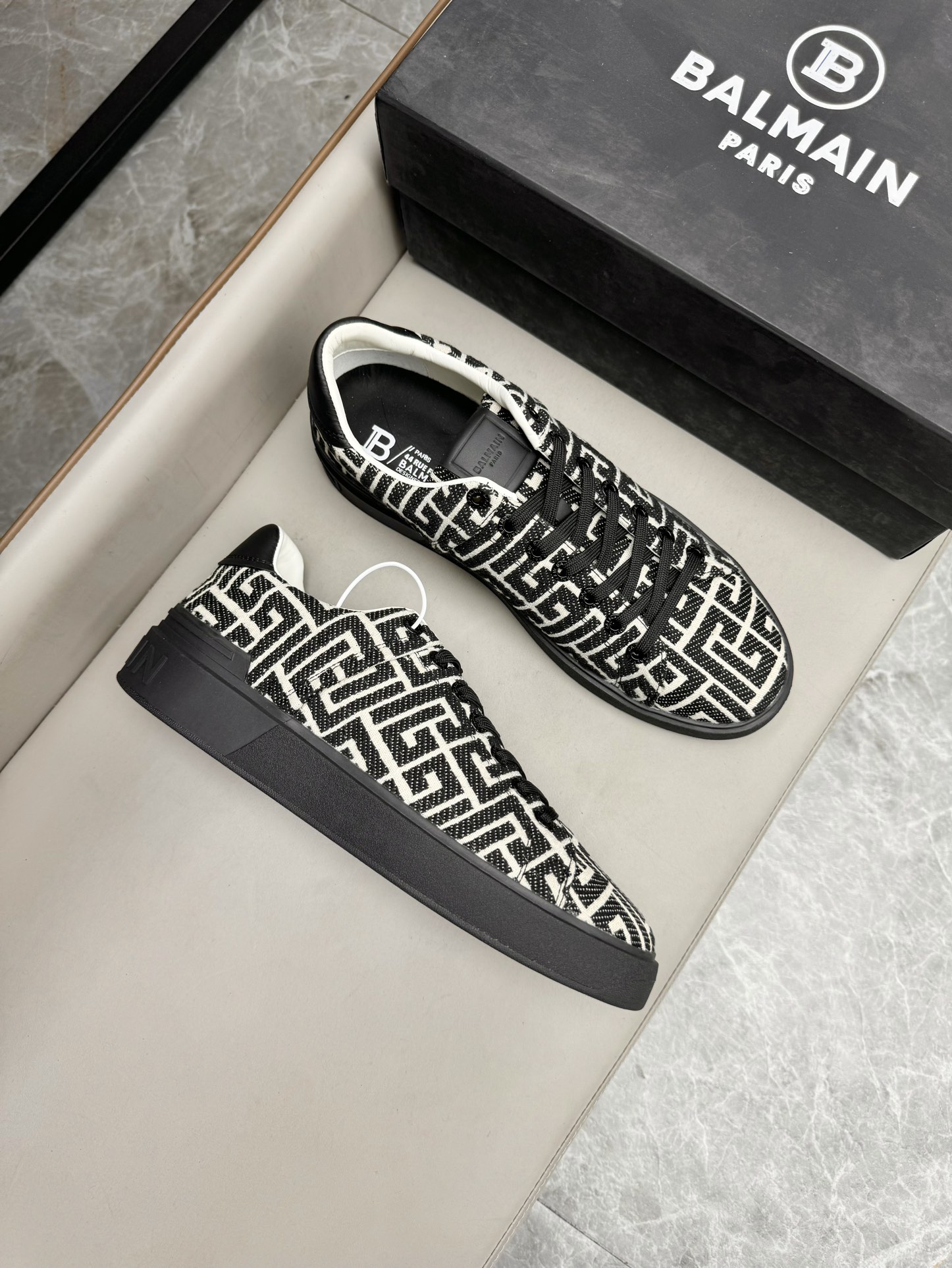 발망 Balmain 스니커즈