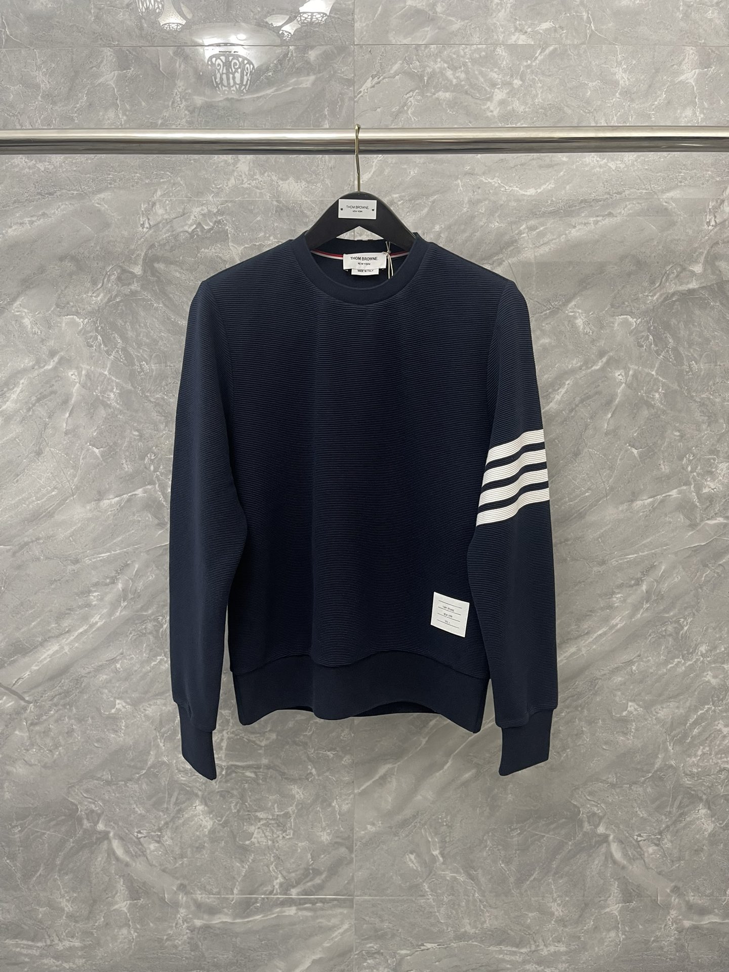 톰브라운 Thom Browne 라운드 맨투맨