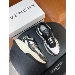 지방시 Givenchy 스니커즈