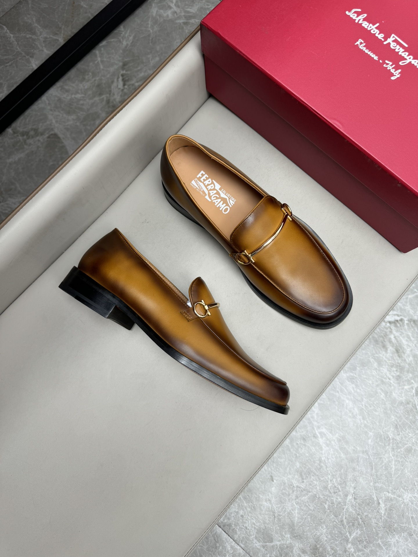 살바토레 페라가모 Salvatore Ferragamo 구두