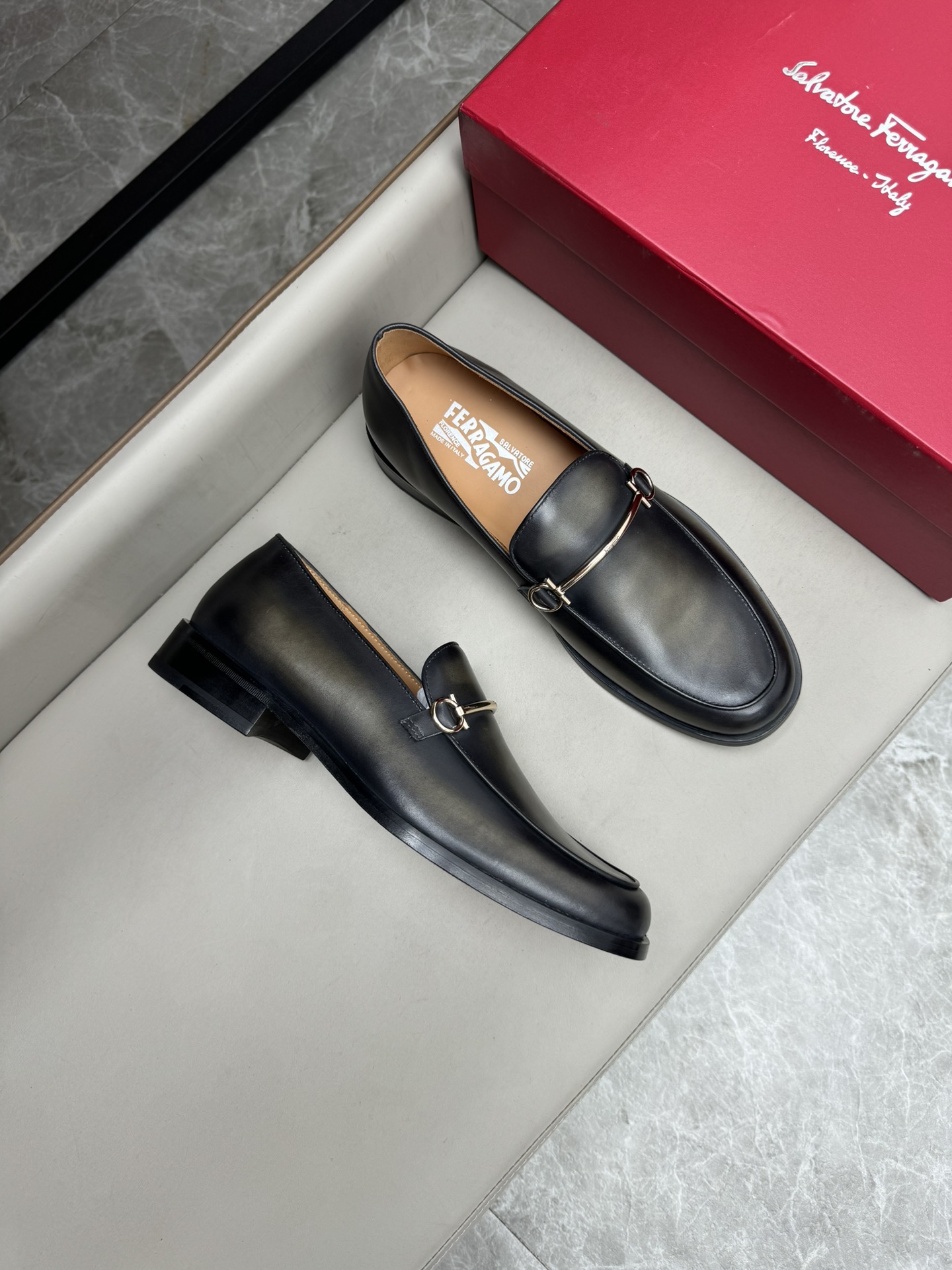 살바토레 페라가모 Salvatore Ferragamo 구두