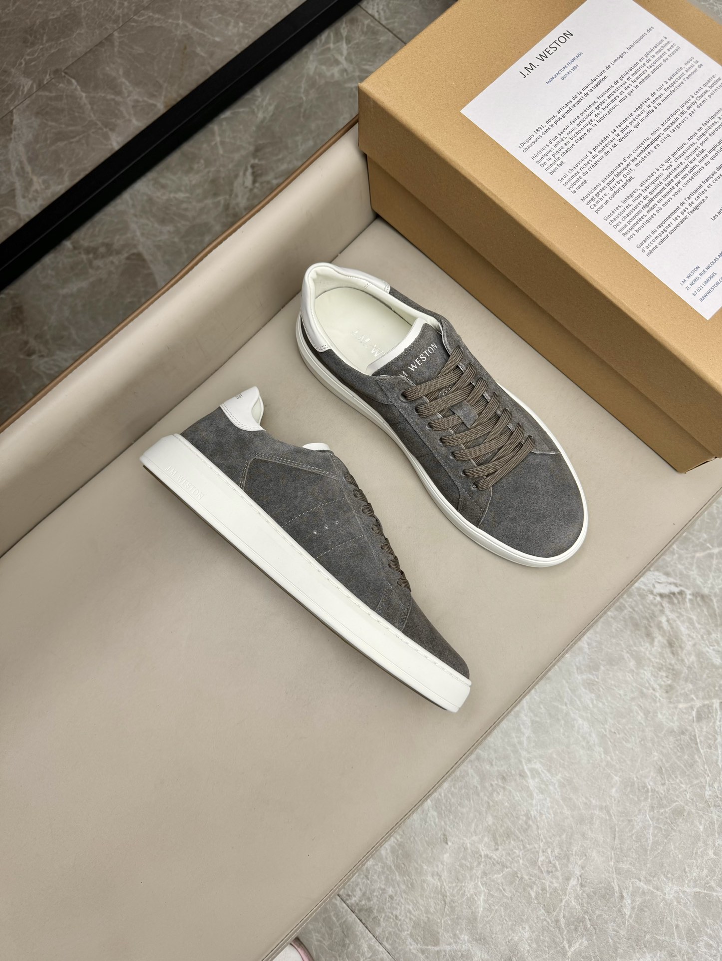 J.M.WESTON 스니커즈