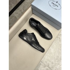 프라다 Prada 스니커즈