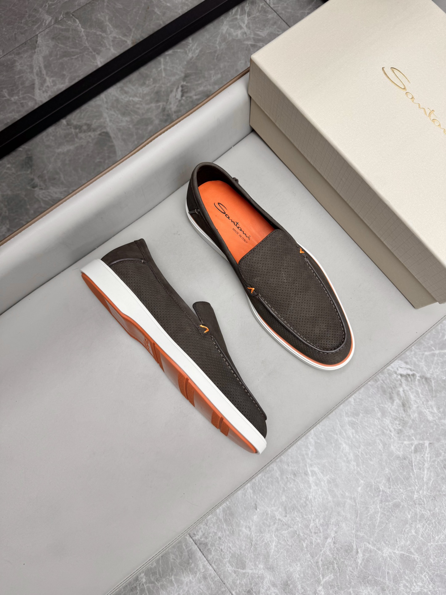 santoni 스니커즈