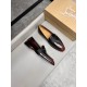 Christian Louboutin Loubi Flip 구두