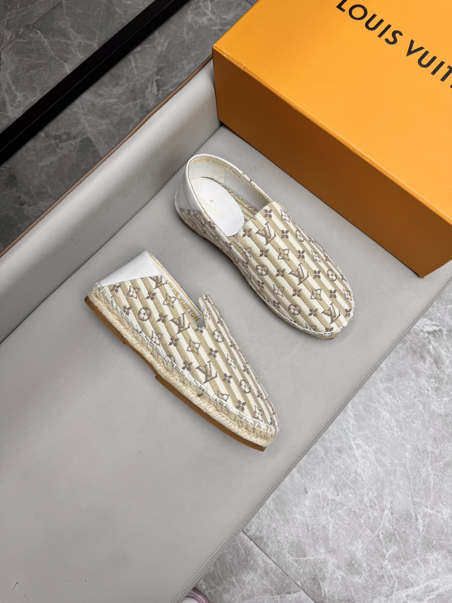 루이비통 Louis Vuitton 어부신