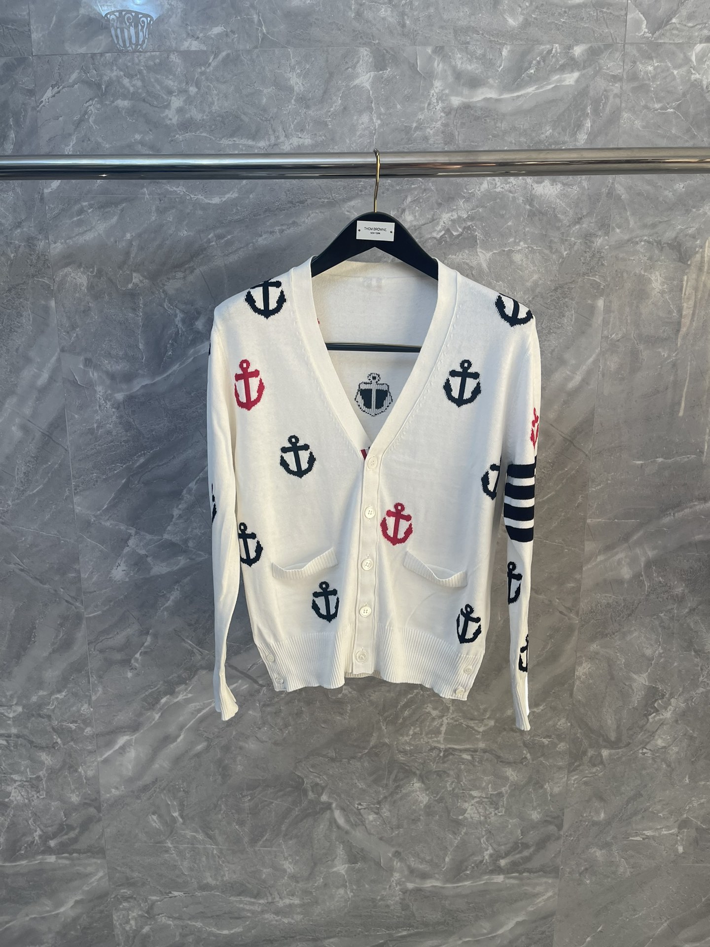 톰브라운 Thom Browne 가디건
