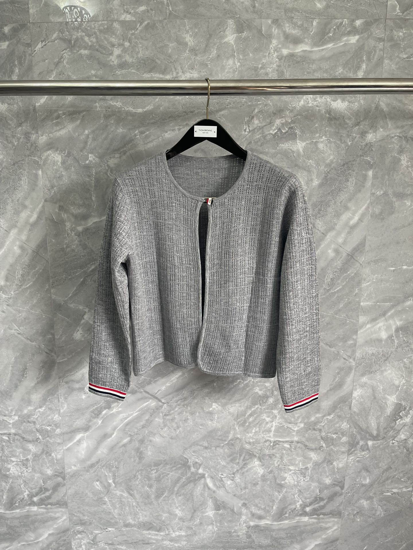 톰브라운 Thom Browne 가디건