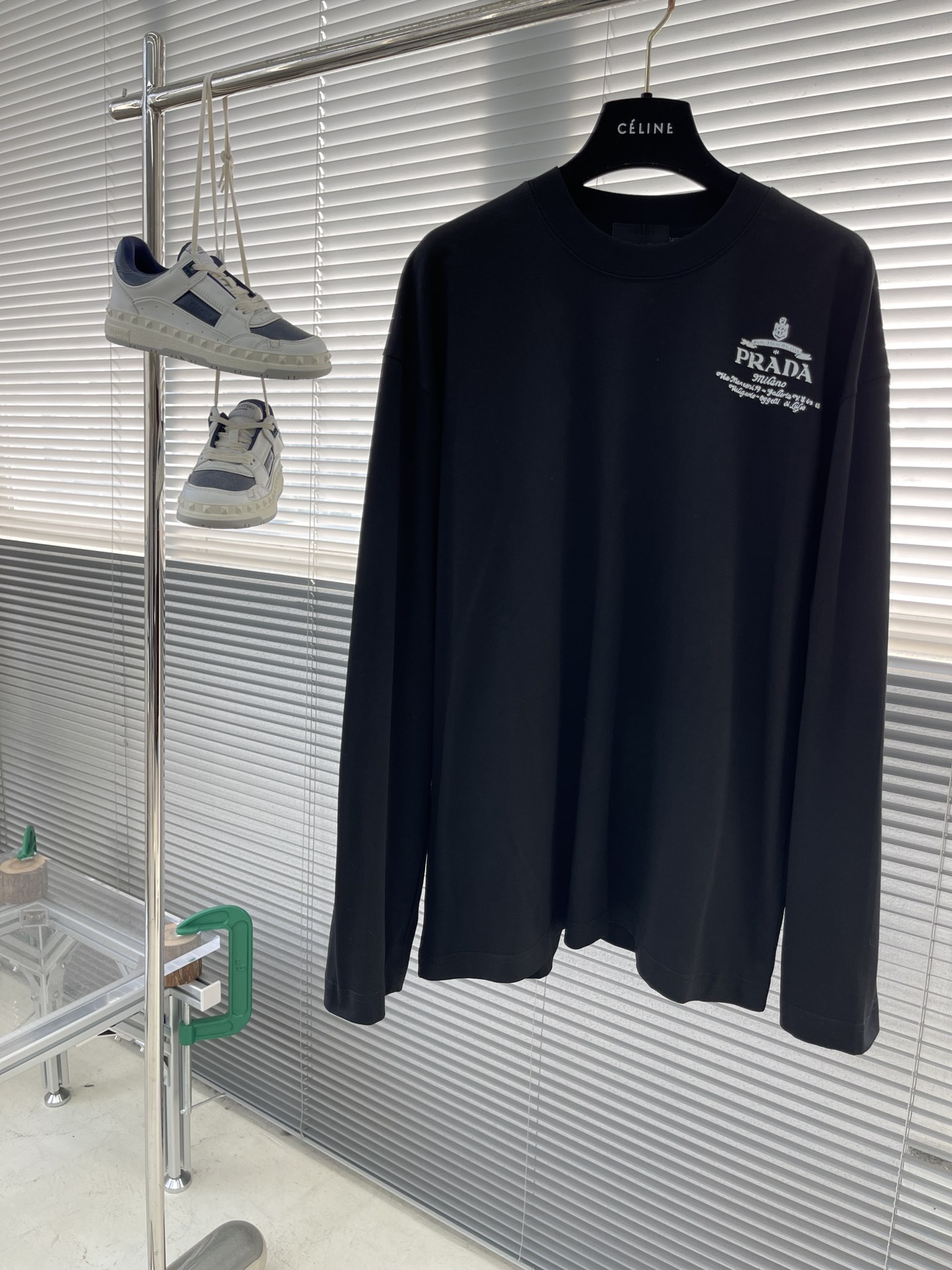 프라다 Prada 긴팔 티셔츠