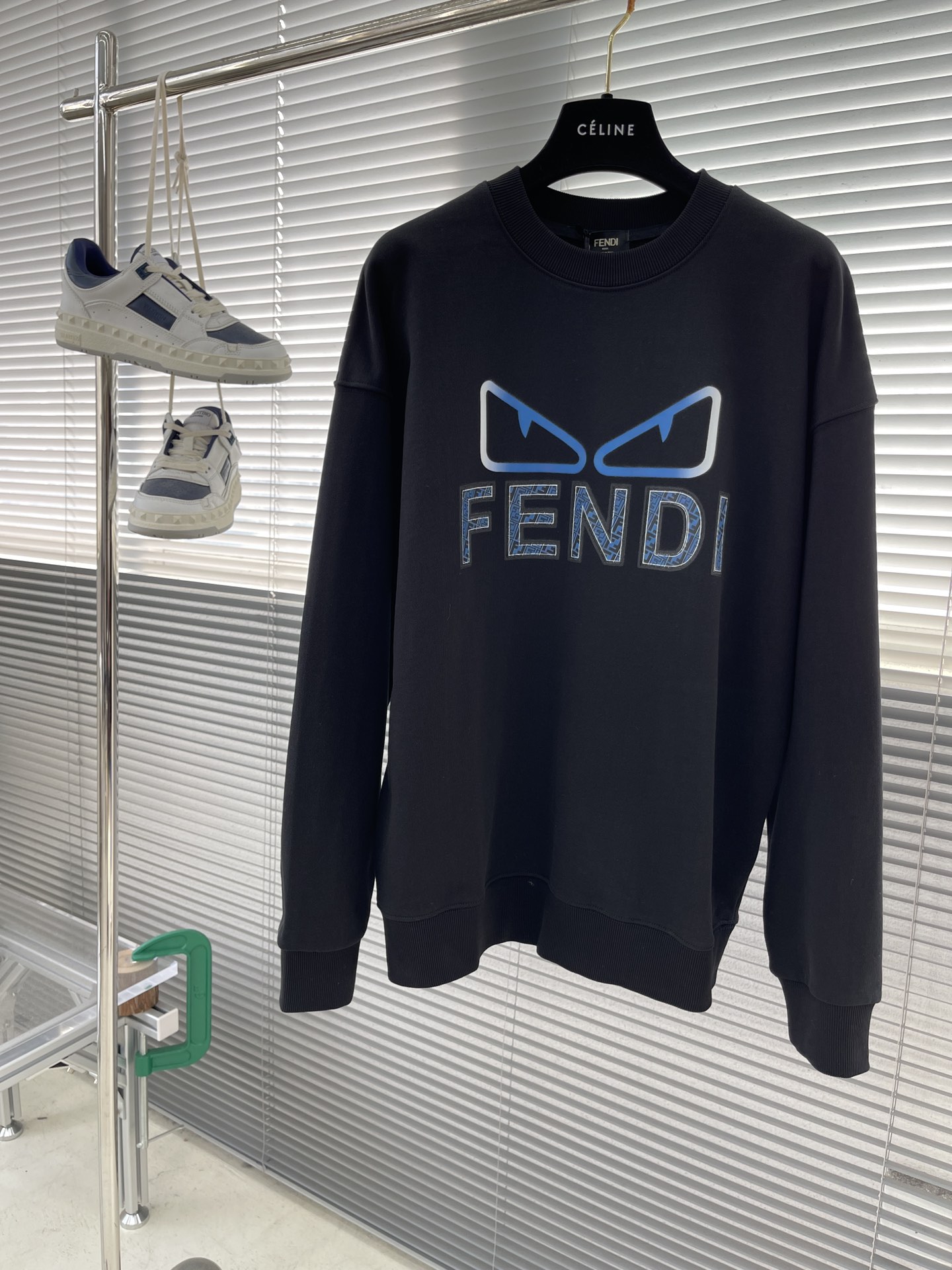 펜디 FENDI 라운드 맨투맨