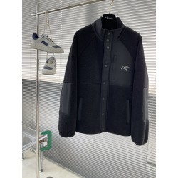 아크테릭스 ARC'TERYX 재킷