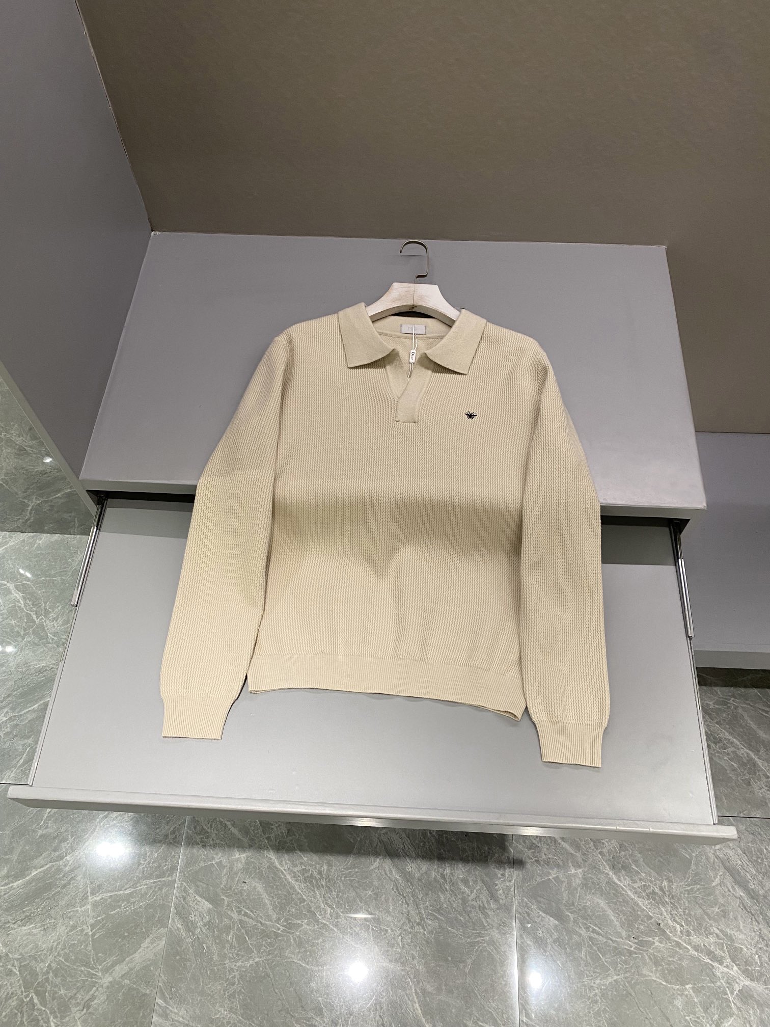 디올 Dior 스웨터