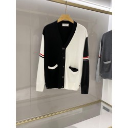 톰브라운 Thom Browne 가디건