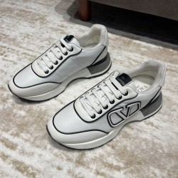 발렌티노 Valentino 스니커즈