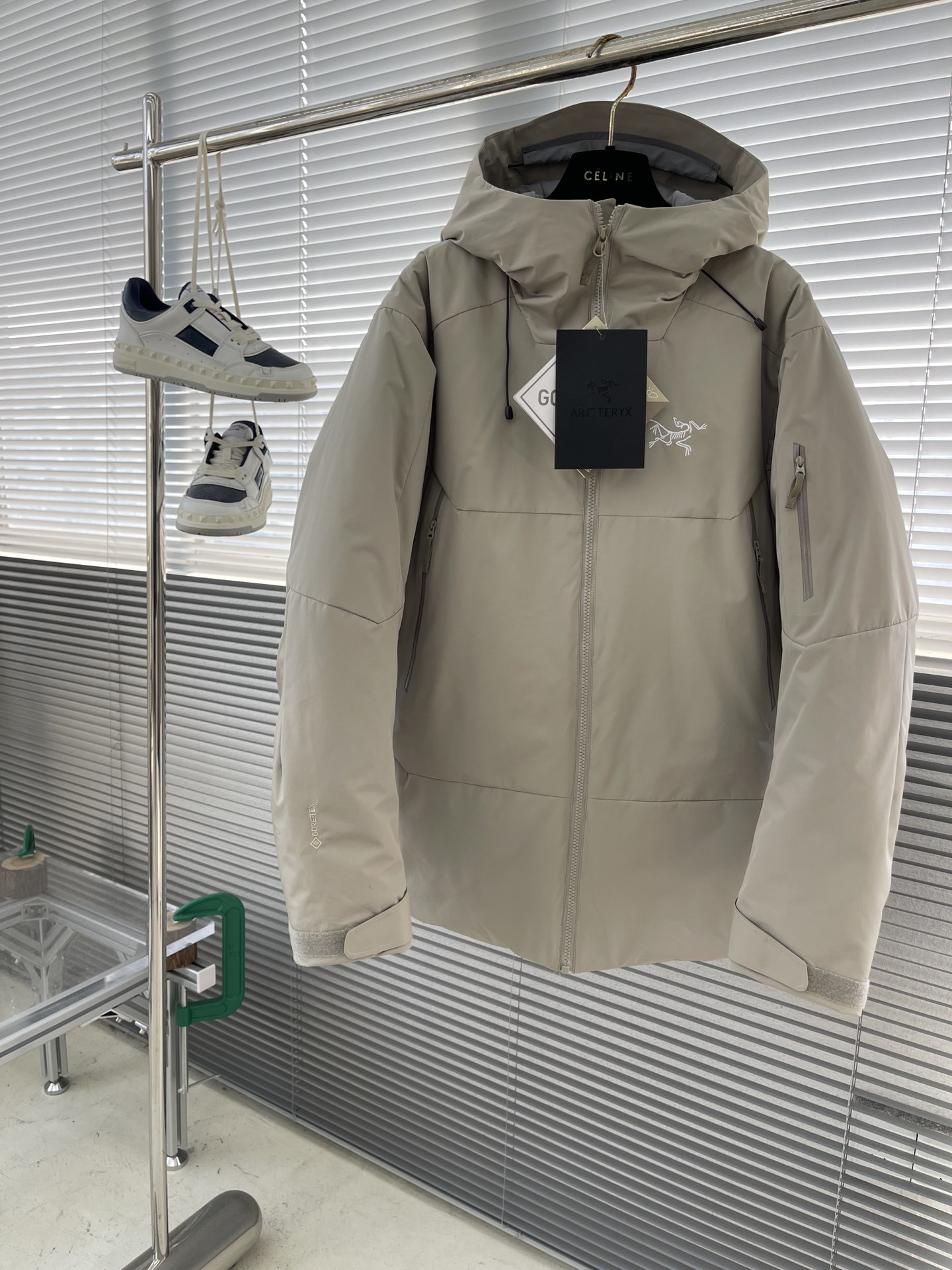 아크테릭스 ARC'TERYX 패딩