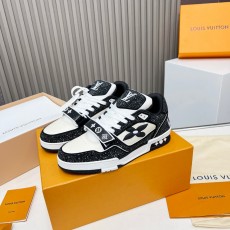 루이비통 LV TRAINER 스니커즈