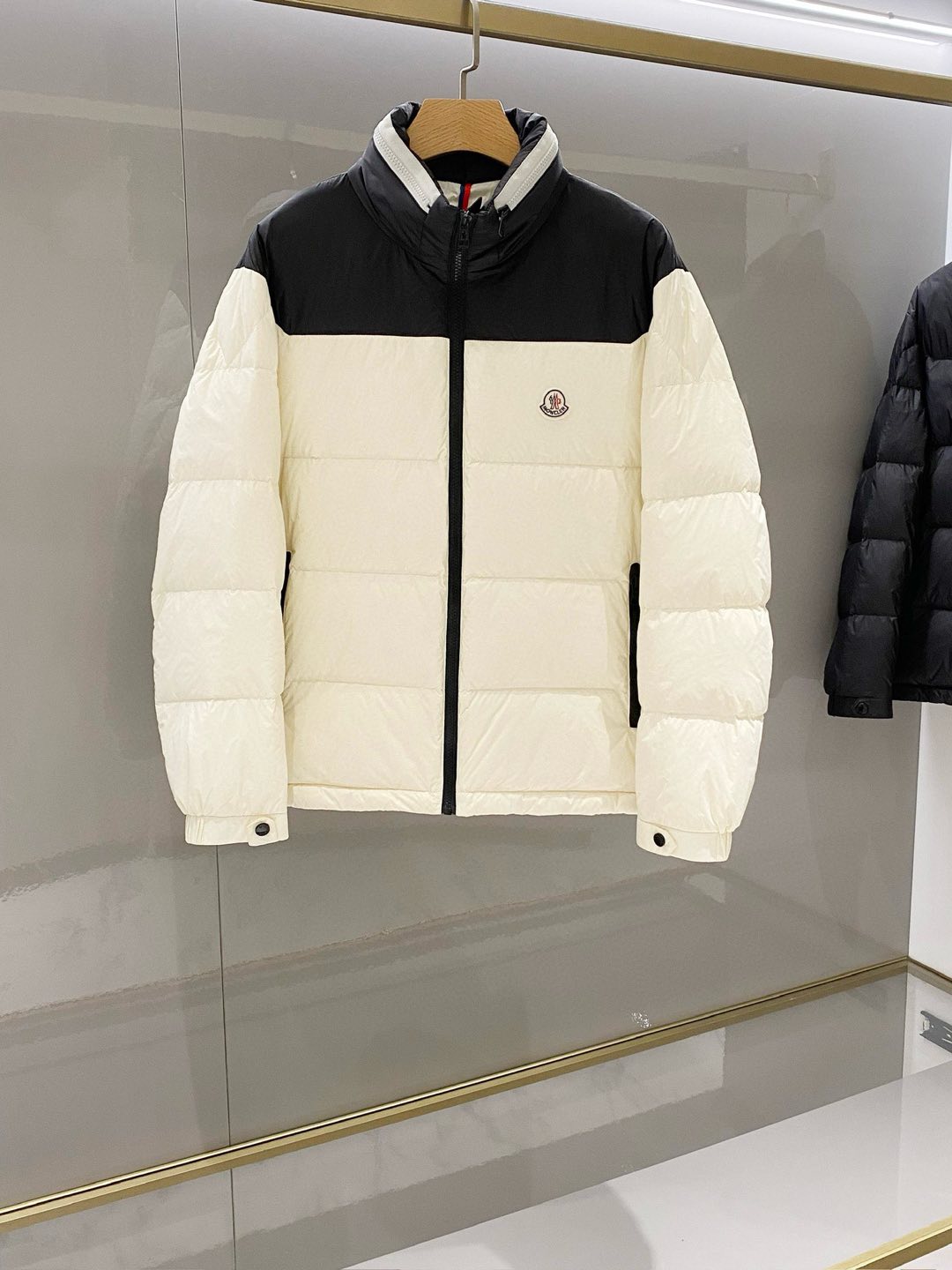 몽클레어 Moncler 패딩