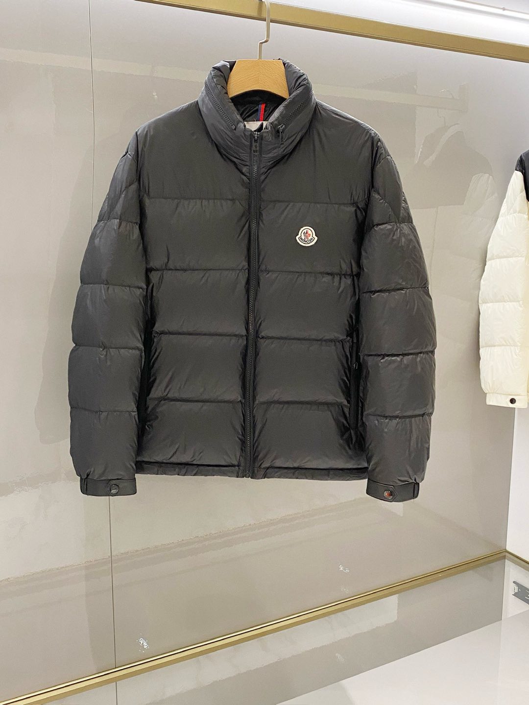 몽클레어 Moncler 패딩