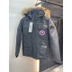 캐나다구스 Canada Goose 패딩