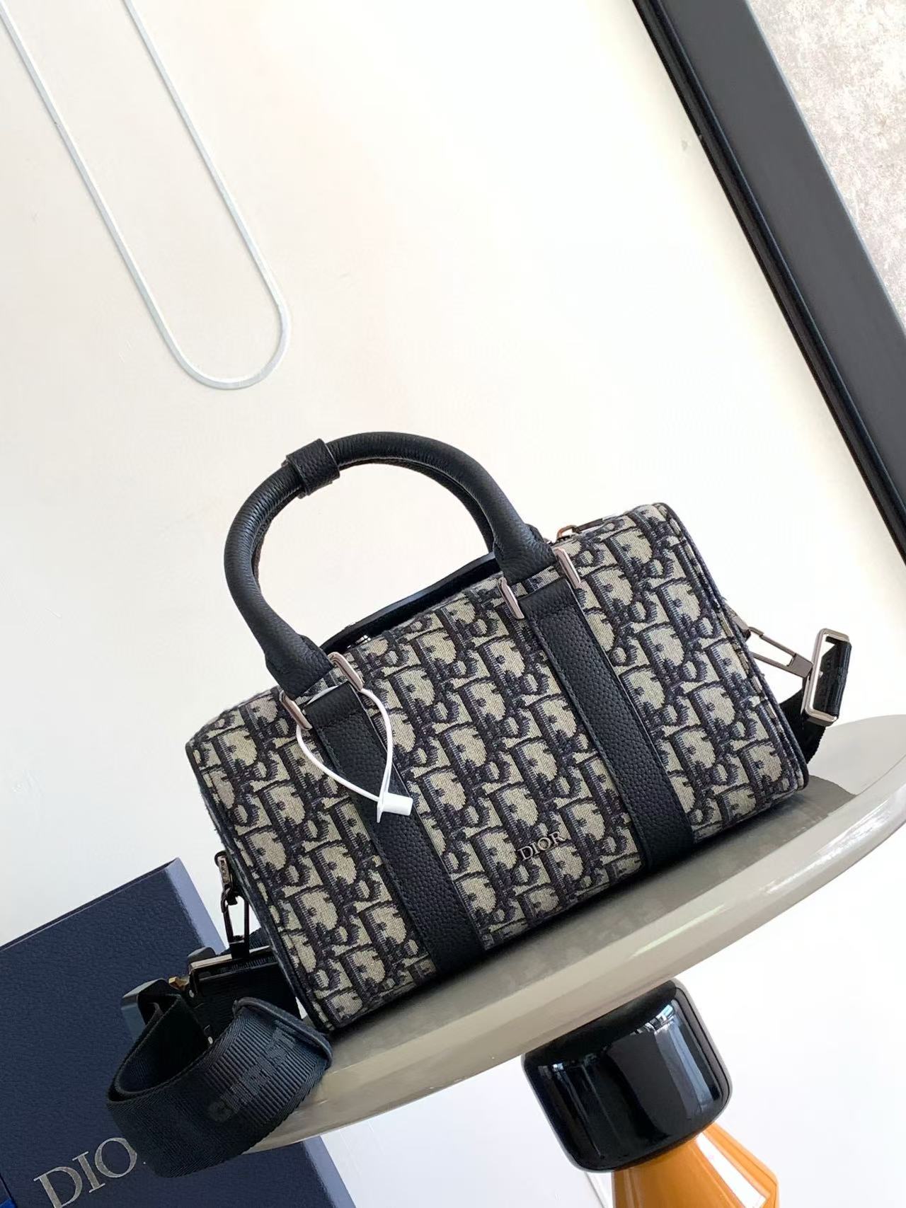 디올 Dior Lingot 26 탑 핸들백 26CM