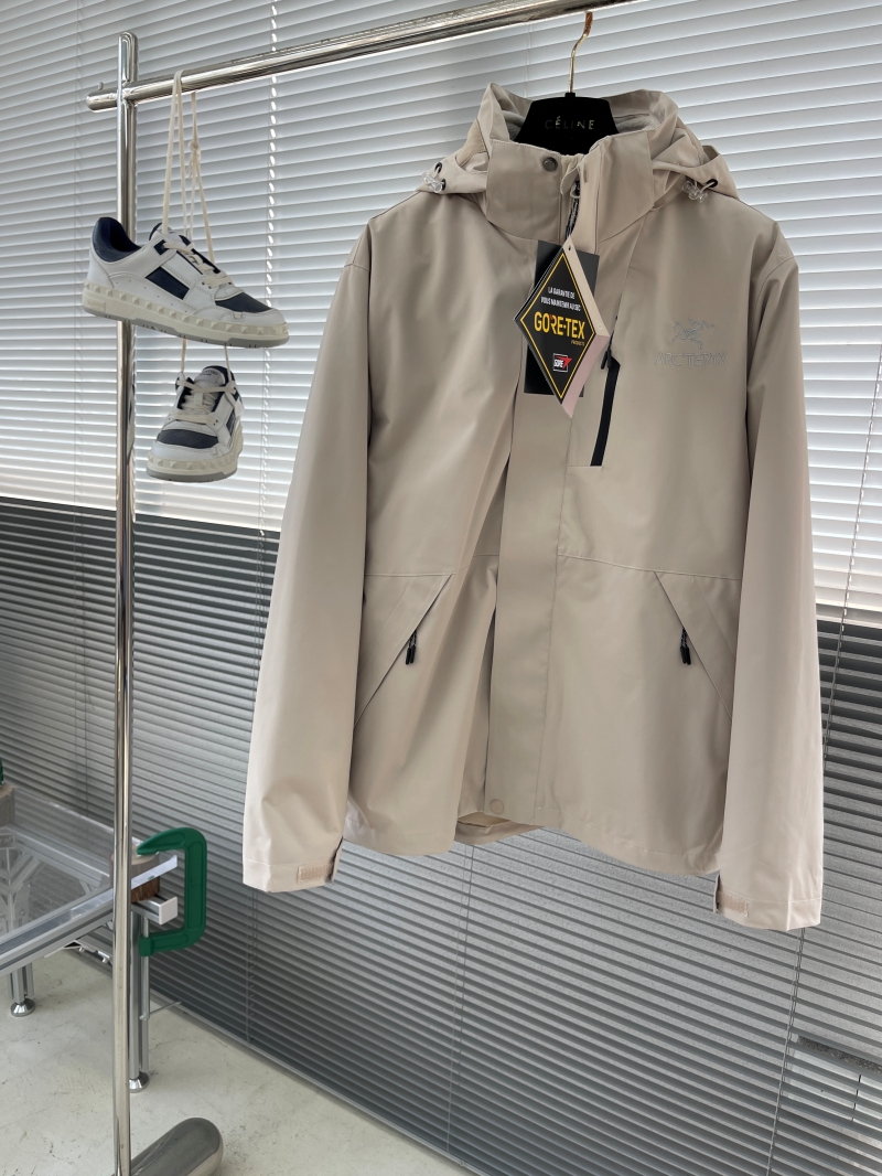 아크테릭스 ARC'TERYX 재킷