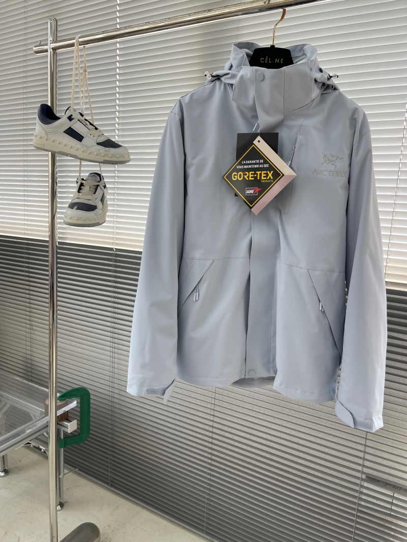 아크테릭스 ARC'TERYX 재킷
