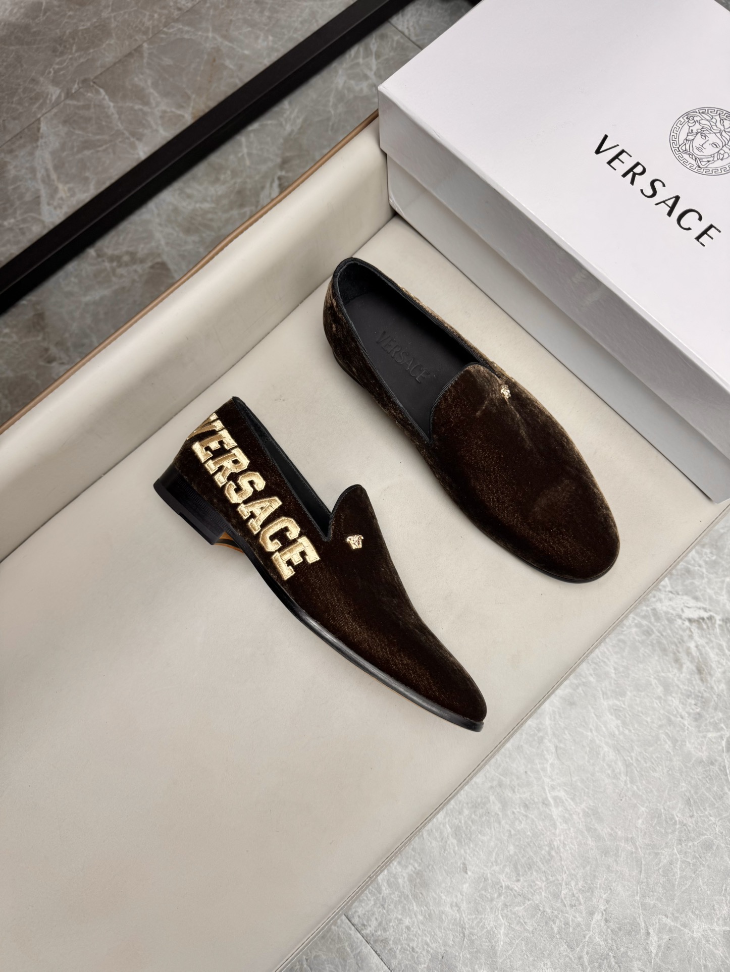 베르사체 Versace 모카신