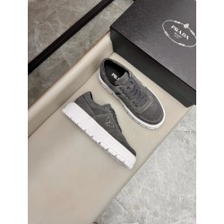 프라다 Prada 스니커즈