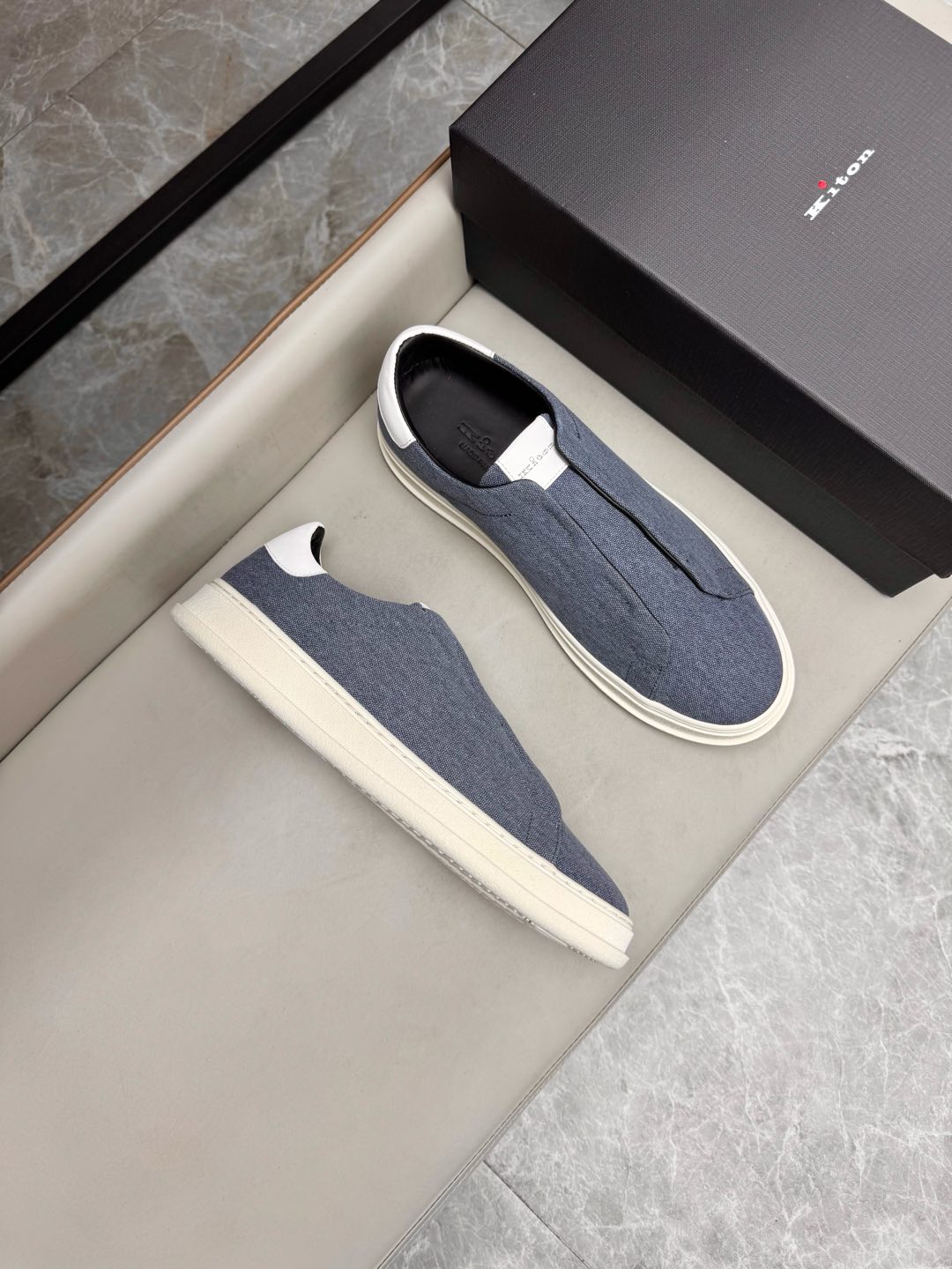 Kiton 스니커즈