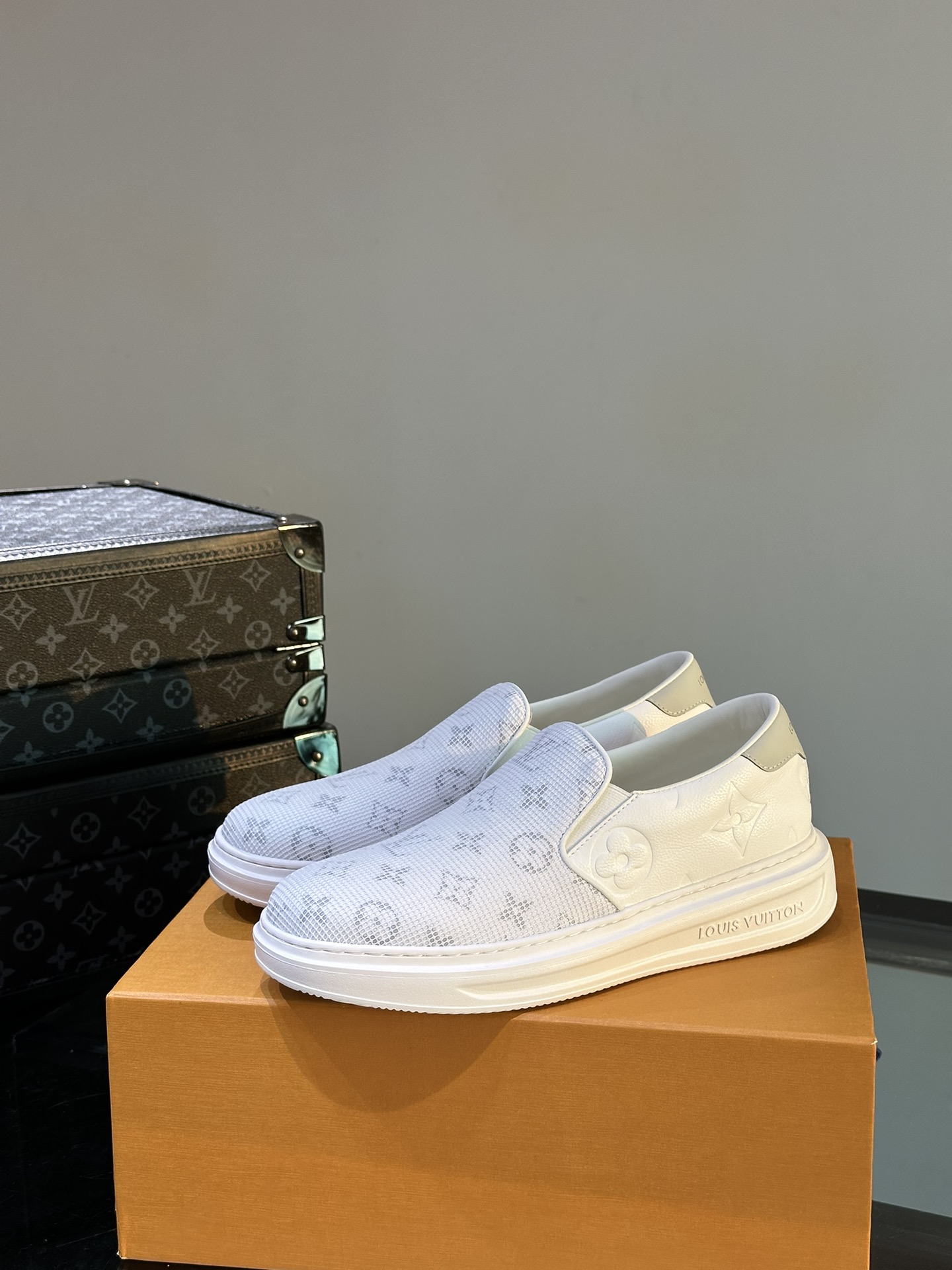 루이비통 Louis Vuitton 스니커즈