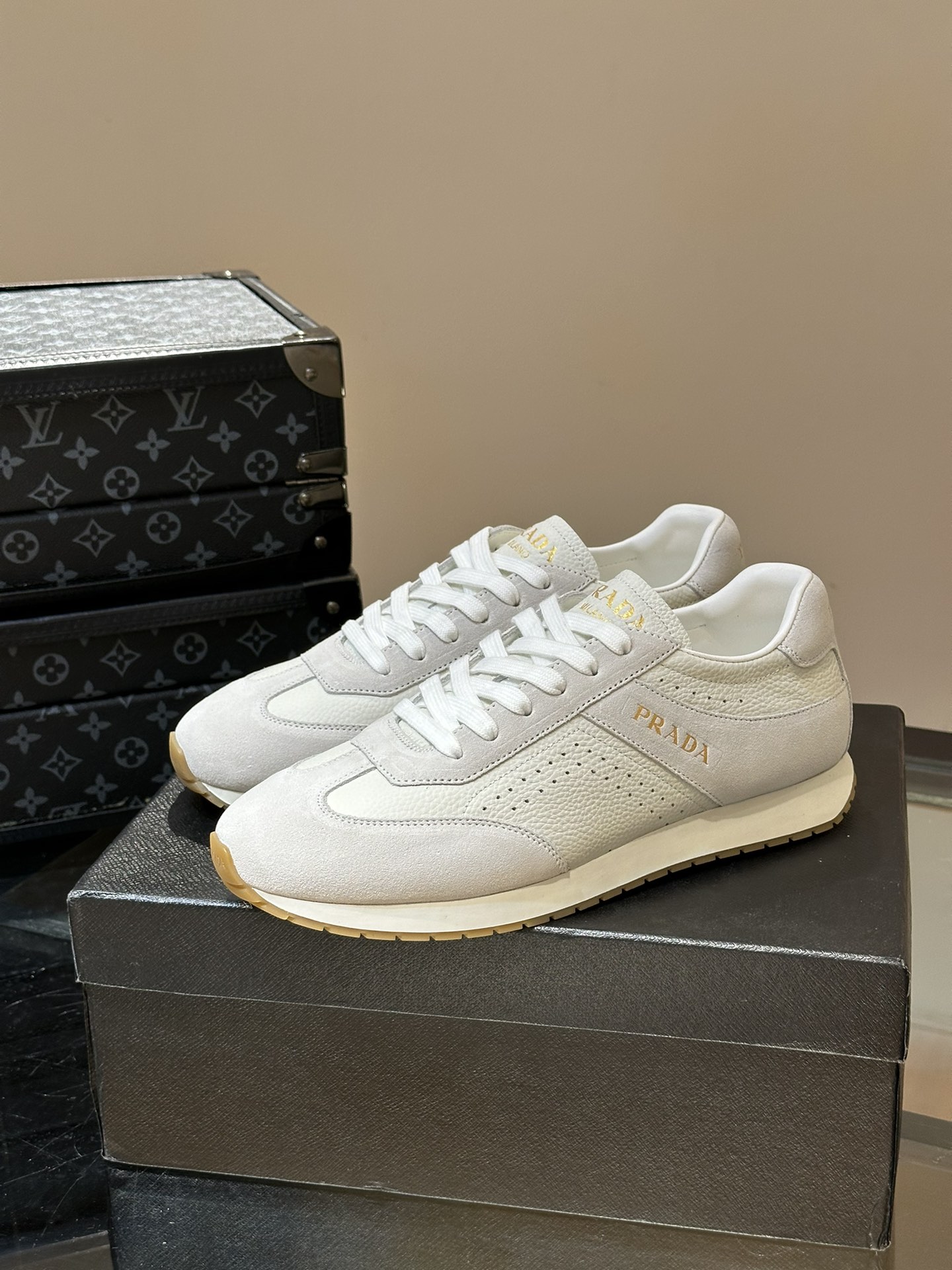 프라다 Prada 스니커즈