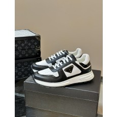 프라다 Prada 스니커즈