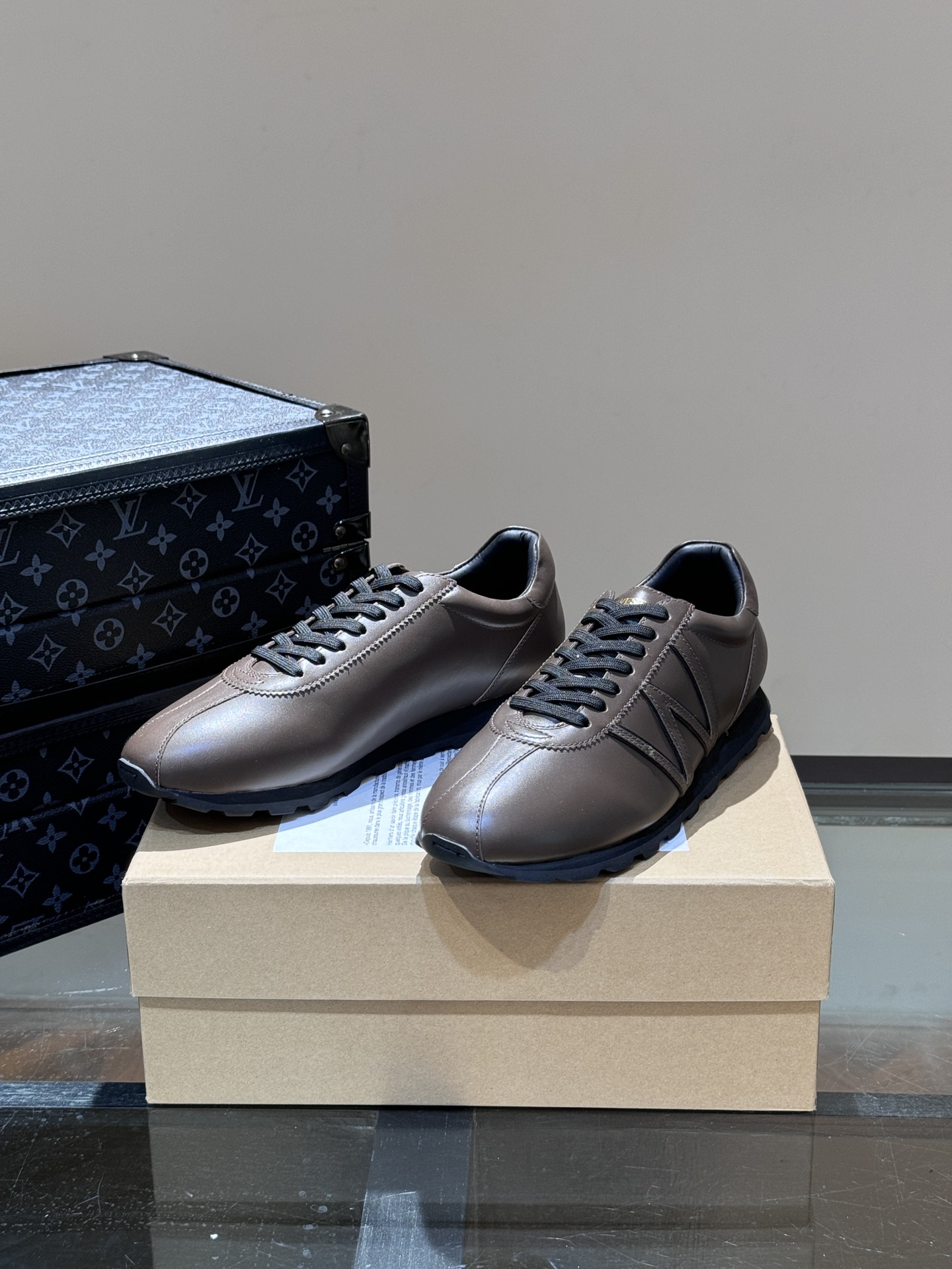 J.M.WESTON 스니커즈