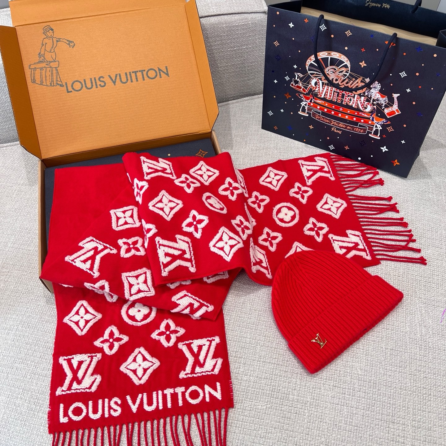 루이비통 Louis Vuitton M92837 3D MNG 스카프 200×34CM