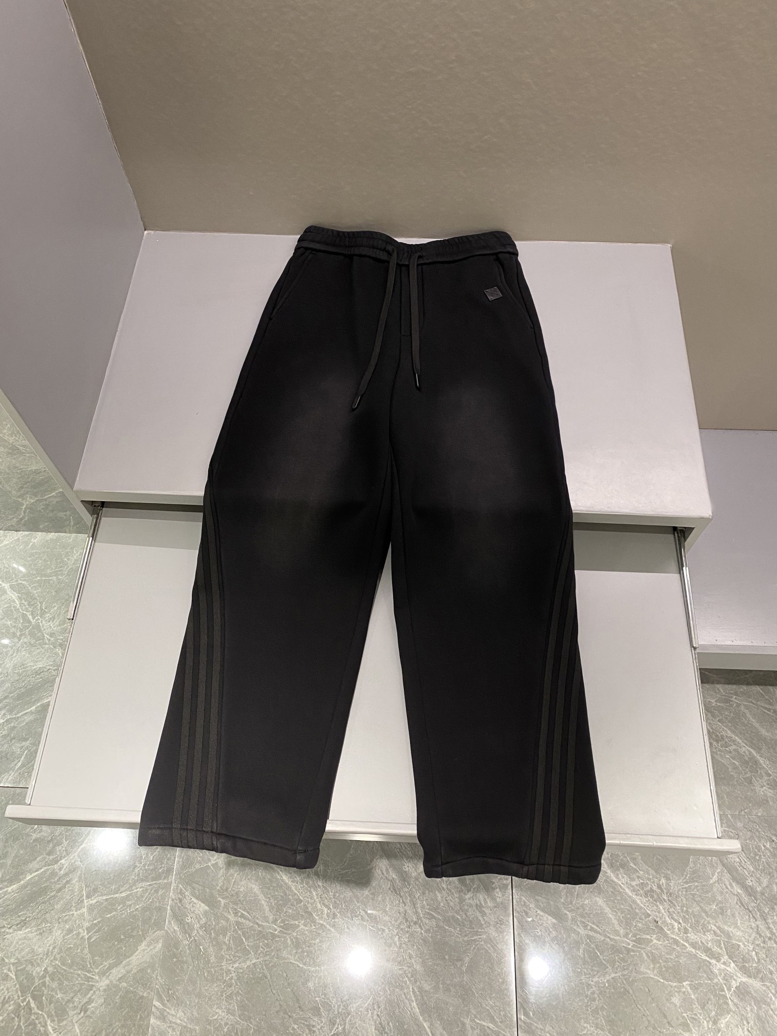 루이비통 Louis Vuitton 바지