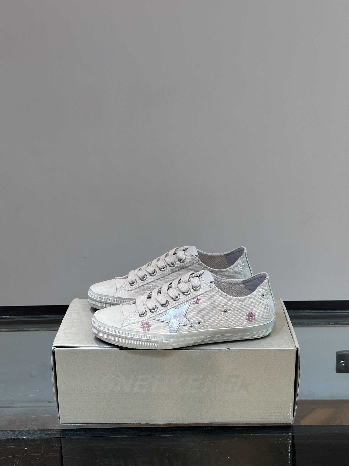 골든구스 Golden Goose 스니커즈