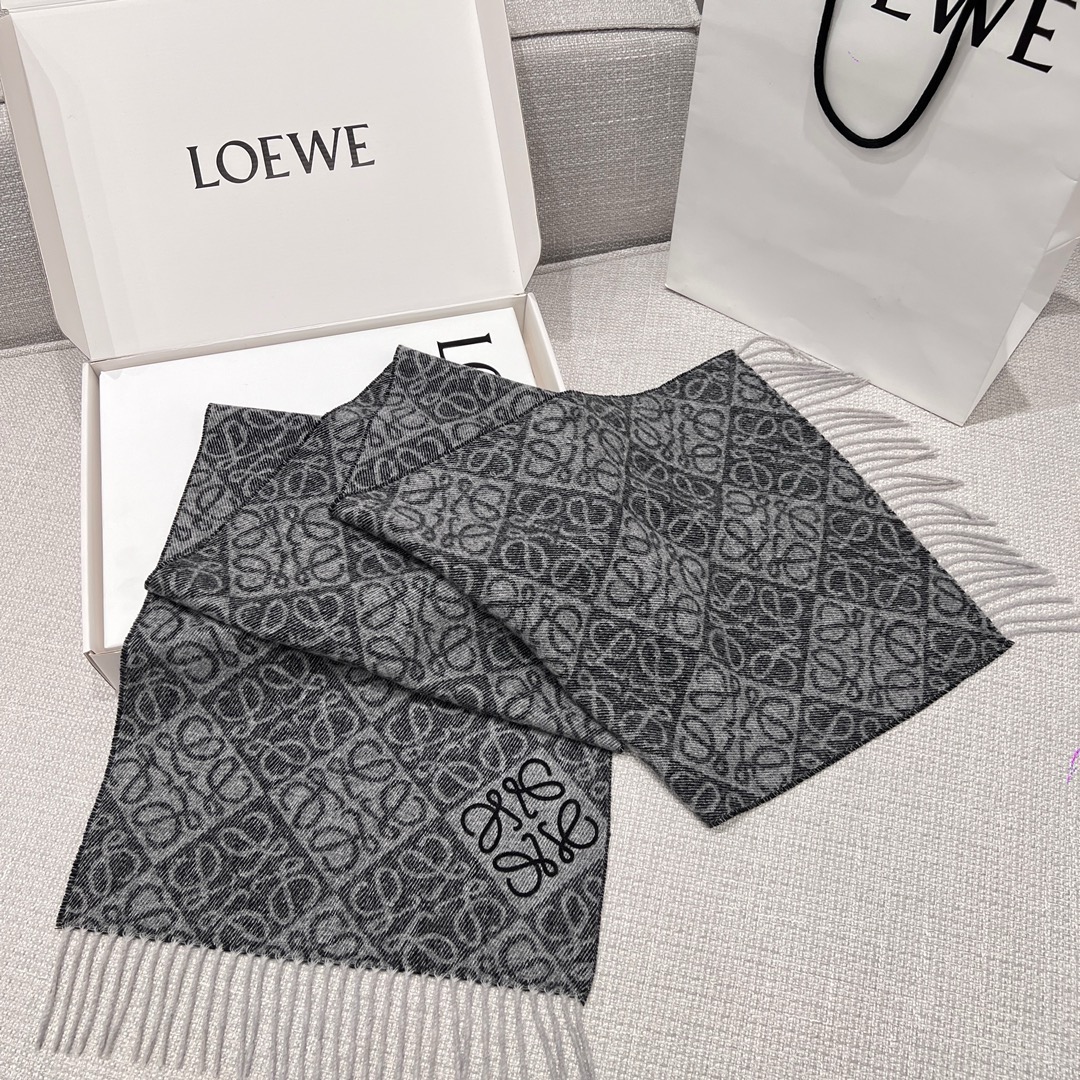 로에베 Loewe 캐시미어 스카프 180×38CM