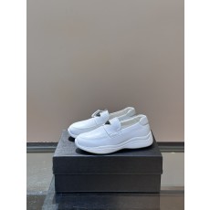 프라다 Prada 스니커즈