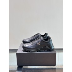 프라다 Prada 스니커즈
